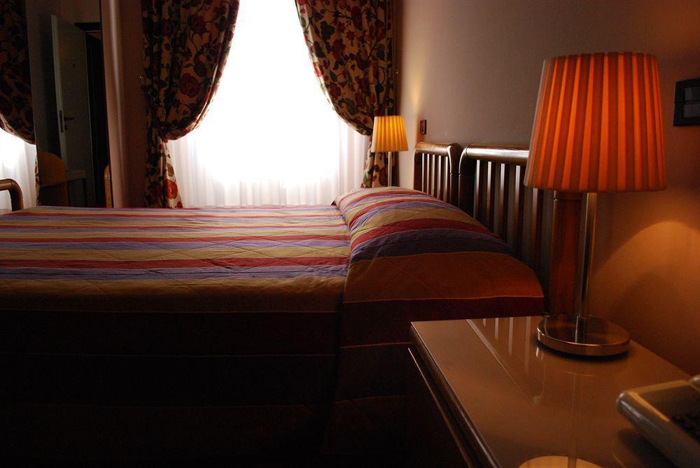 Albergo Giardino Cernobbio Zewnętrze zdjęcie