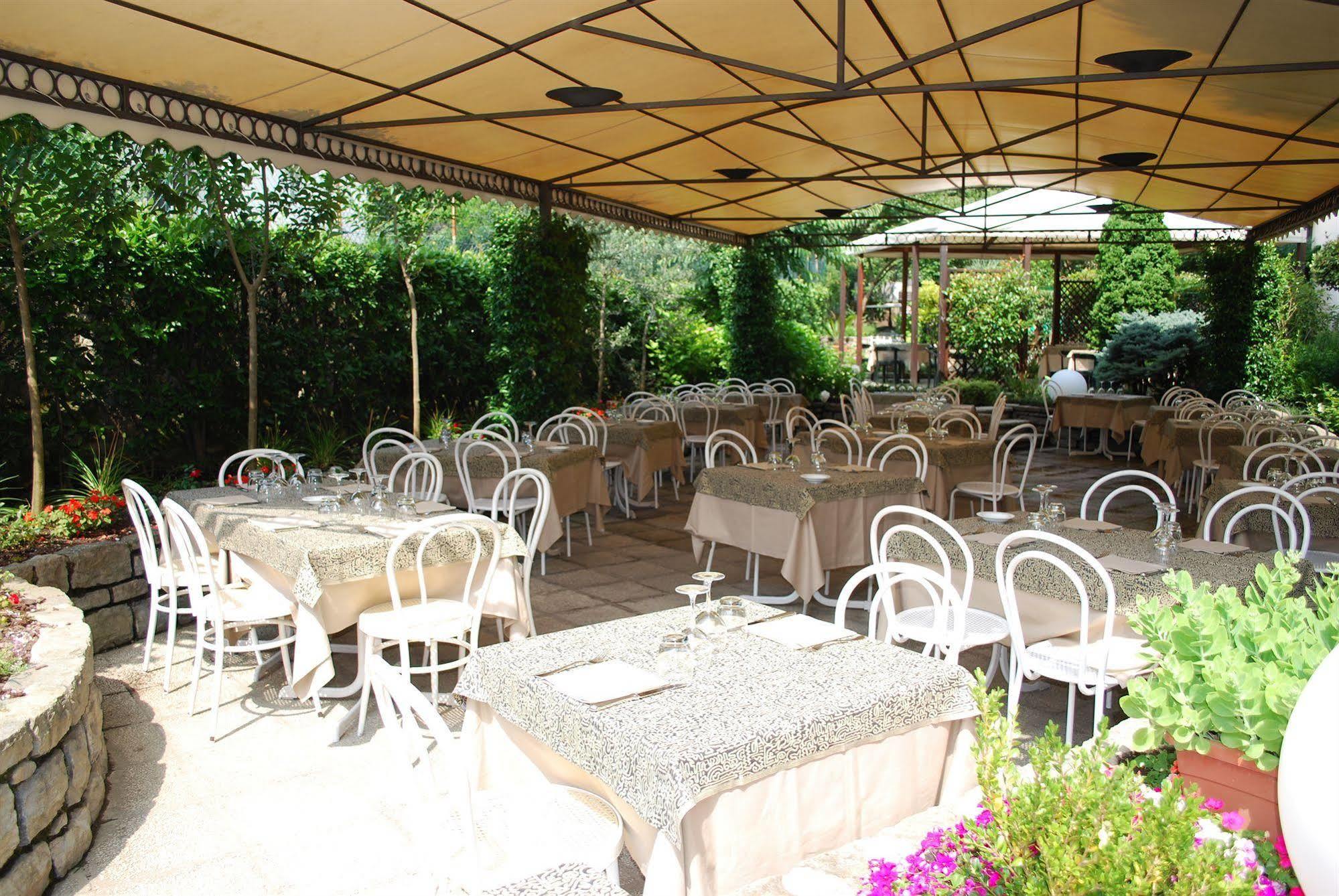 Albergo Giardino Cernobbio Zewnętrze zdjęcie